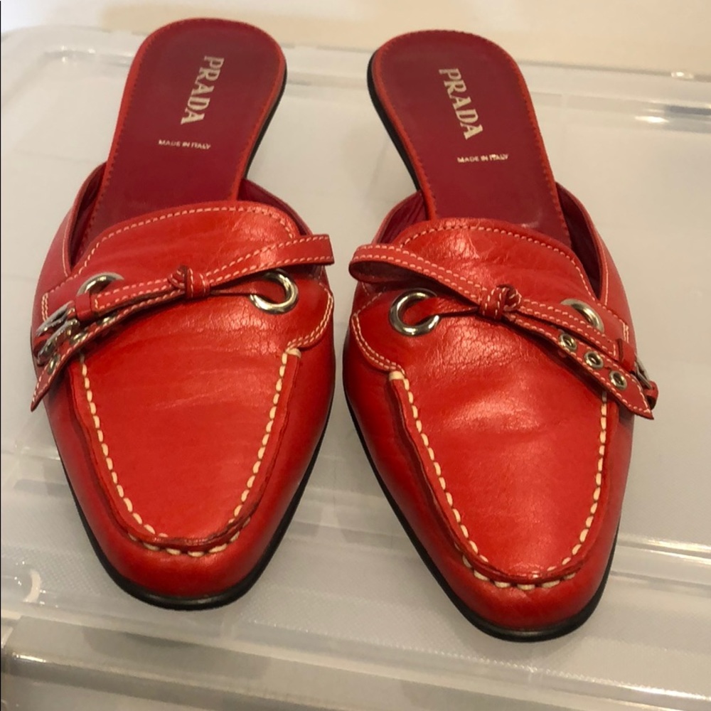 Shoe